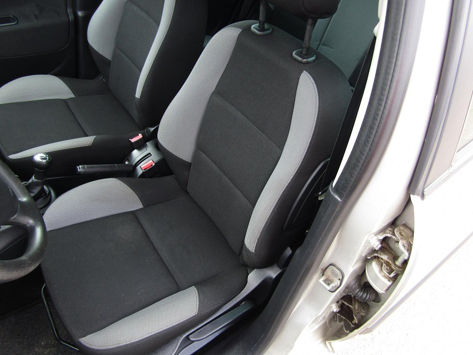 Peugeot 207 1.4i 