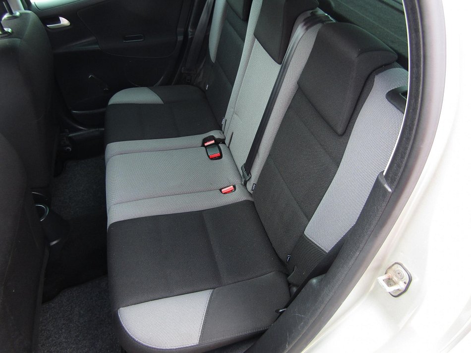 Peugeot 207 1.4i 