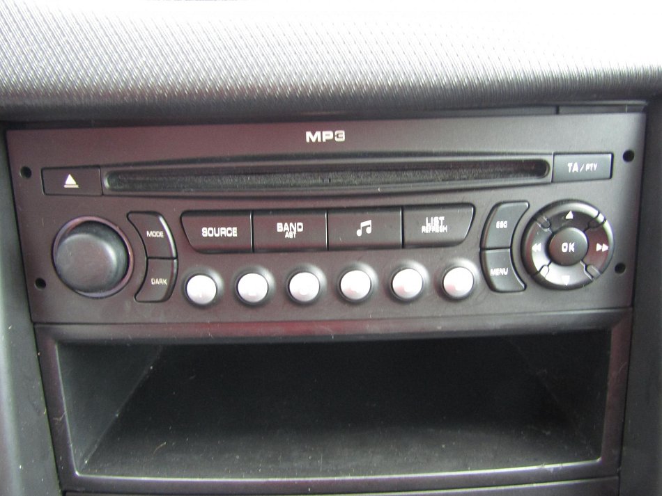 Peugeot 207 1.4i 
