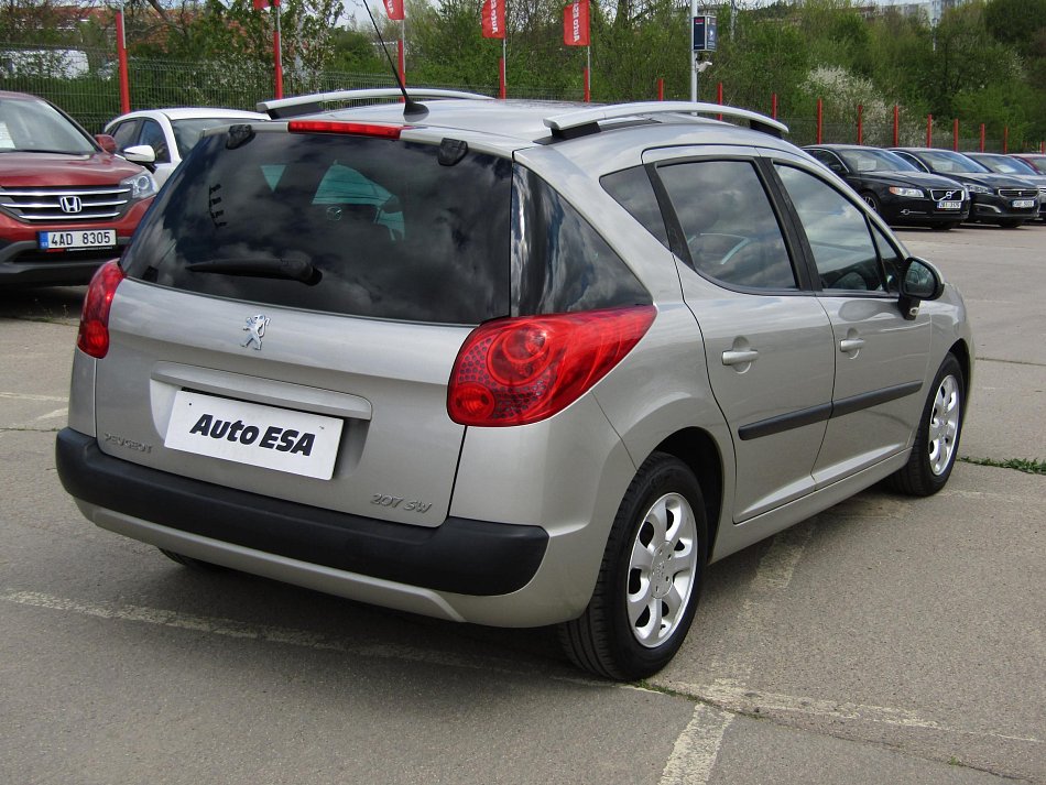 Peugeot 207 1.4i 
