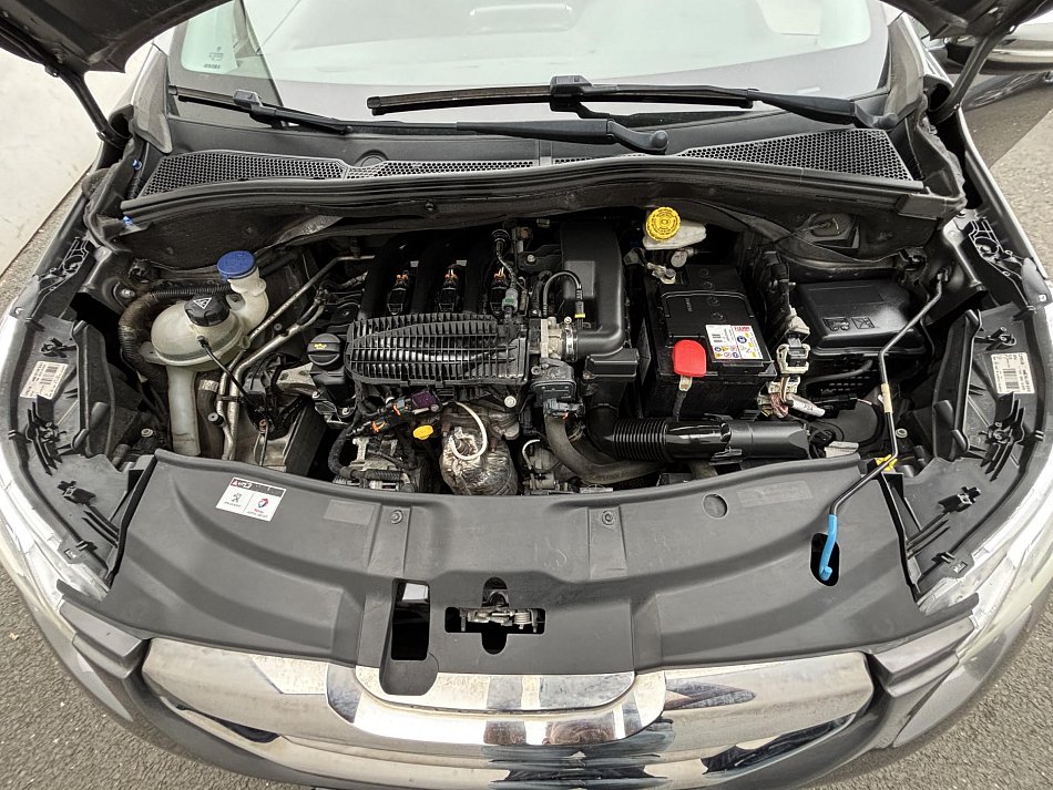 Peugeot 2008 1.2 PT Style