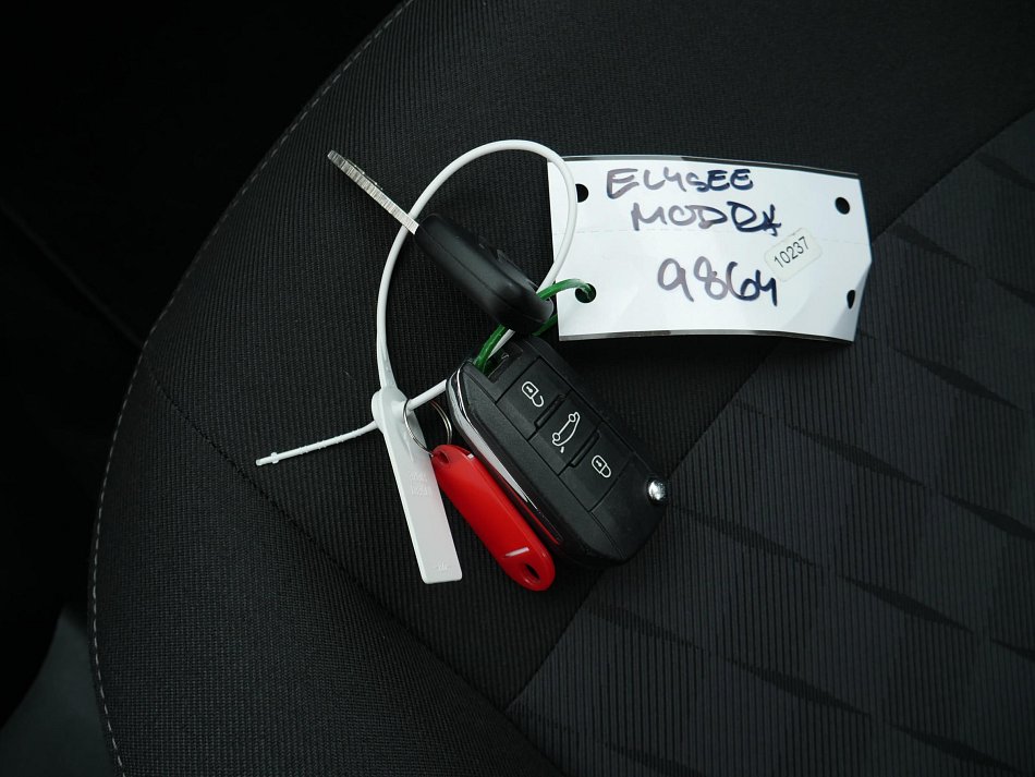 Citroën C-Elysee 1.2 PT Shine