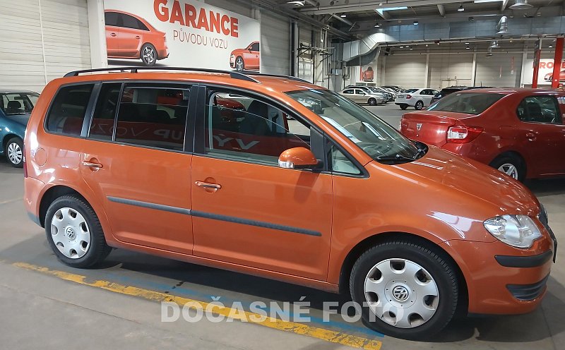 Volkswagen Touran 1.4 TSI 