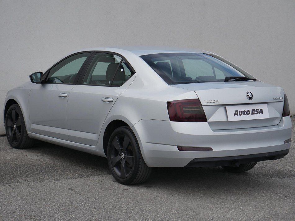 Škoda Octavia III 1.6 TDi Elegance