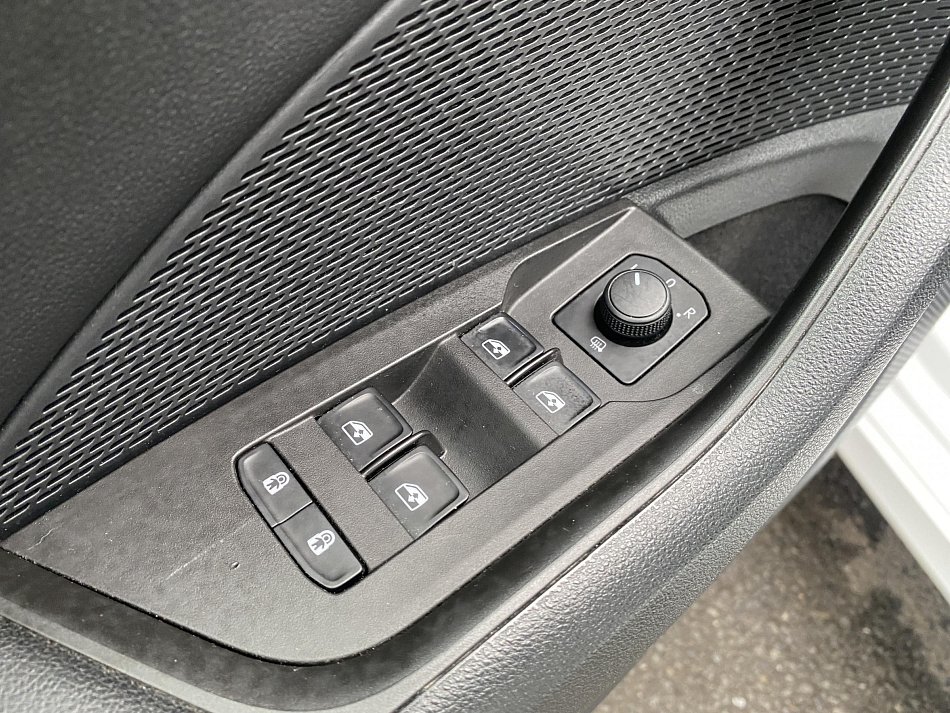 Škoda Octavia IV 2.0 TDi Ambition Plus