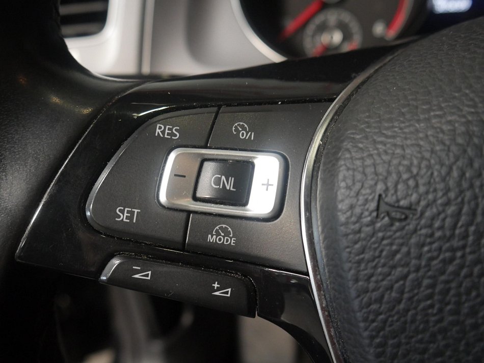 Volkswagen Golf 1.6. 