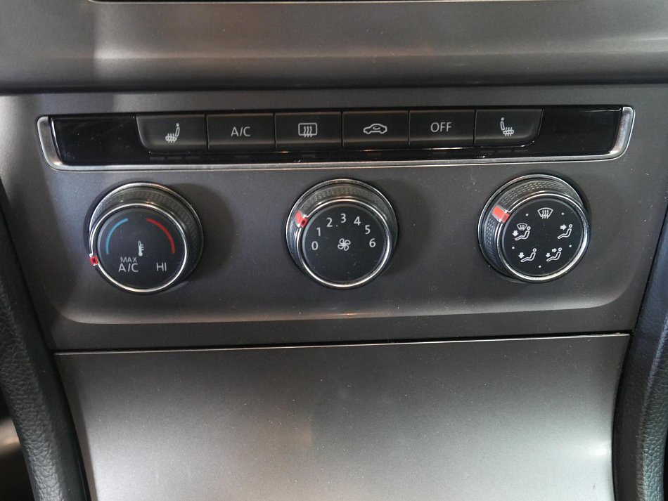 Volkswagen Golf 1.6. 