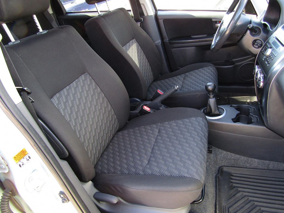 Suzuki SX4 1.6 VVT 