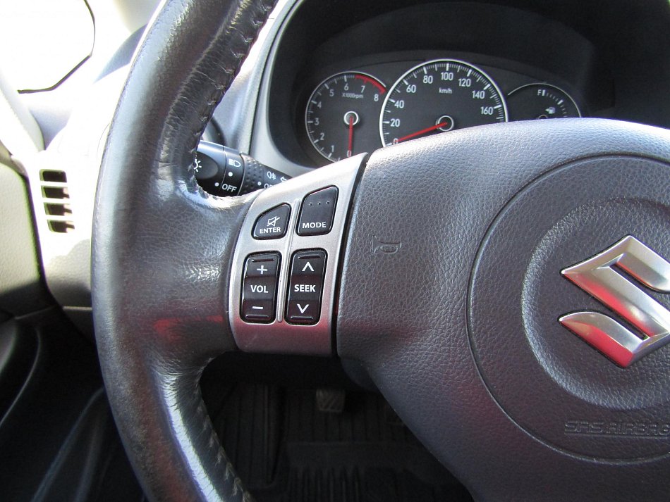 Suzuki SX4 1.6 VVT 