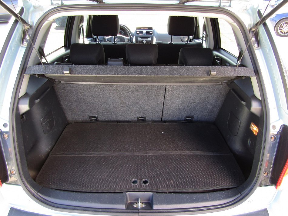 Suzuki SX4 1.6 VVT 