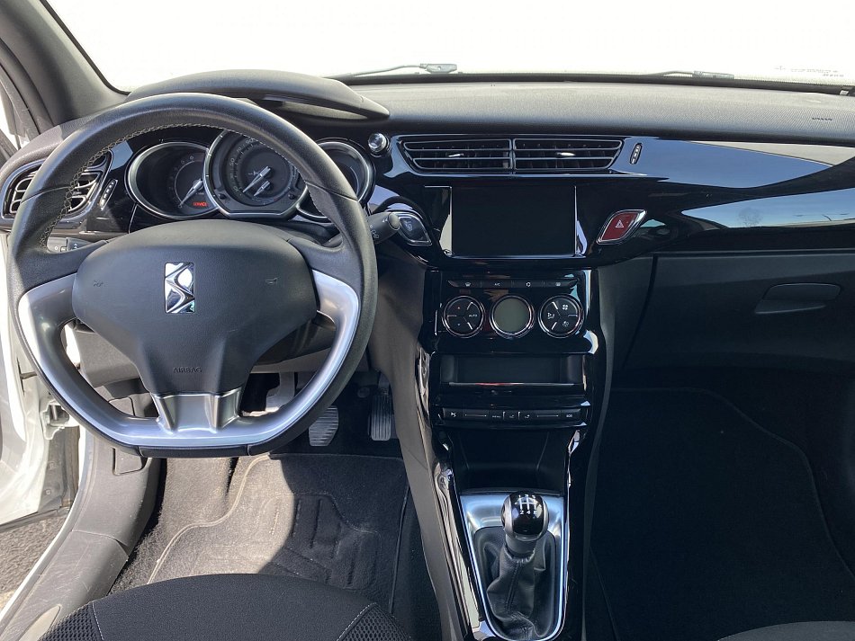 Citroën DS3 1.2 VTi  So Chic