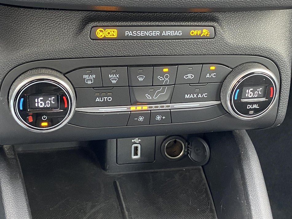 Ford Focus 1.5 EB Active