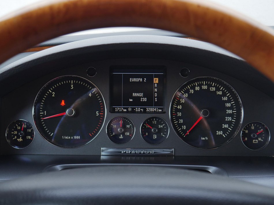 Volkswagen Phaeton 3.0TDi  4x4