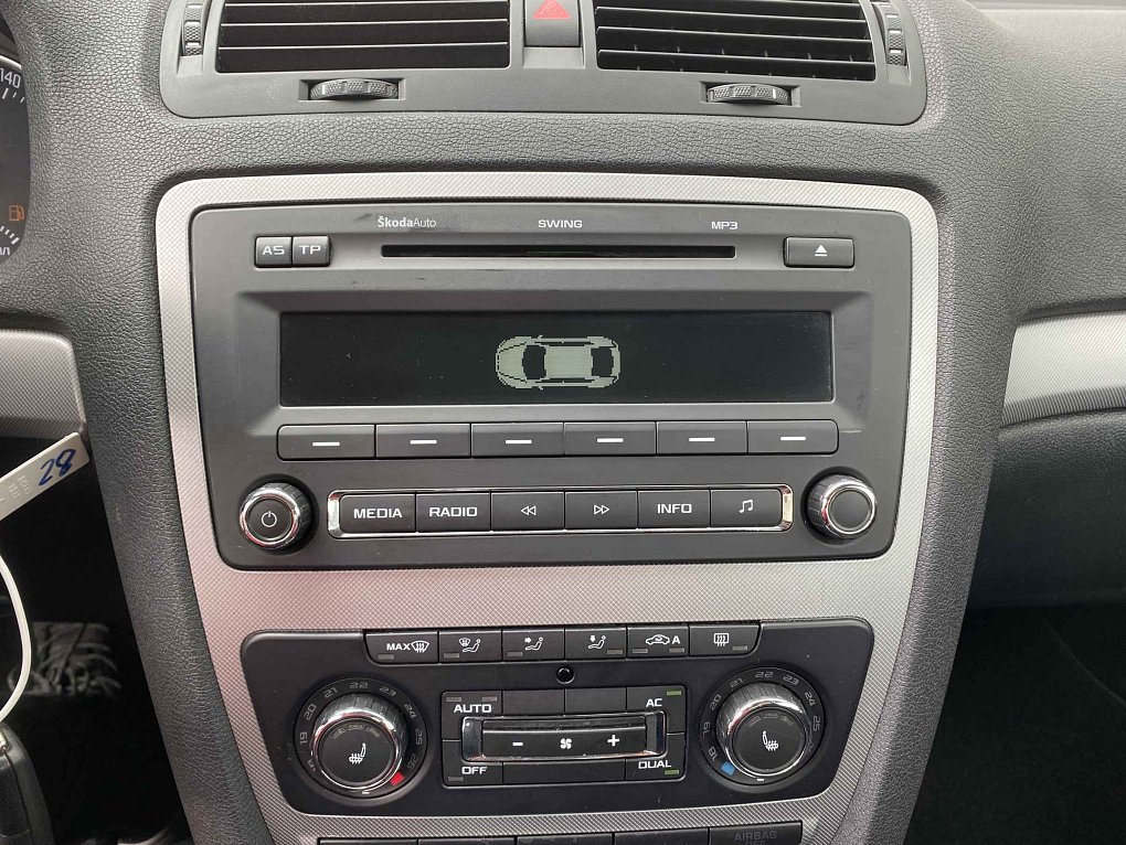 Škoda Octavia II 1.6 TDi Elegance