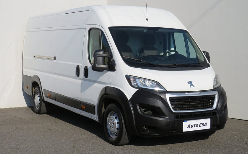 Peugeot Boxer 2.2HDi  L3H2 6míst