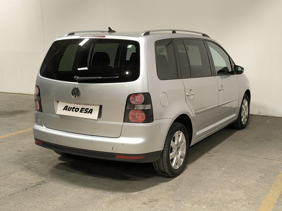 Volkswagen Touran 1.4 TSi 