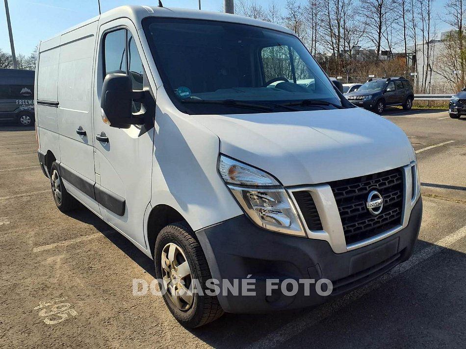 Nissan NV400 2.3DCi  DÍLNA