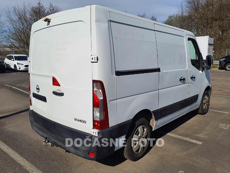 Nissan NV400 2.3DCi  DÍLNA