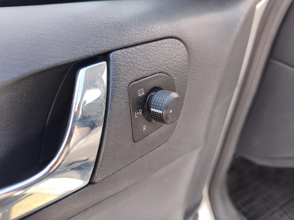 Škoda Octavia 1.6i Ambiente