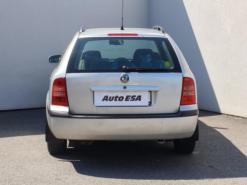 Škoda Octavia 1.6i Ambiente