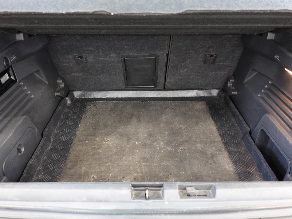 Peugeot 3008 1.6 HDi 