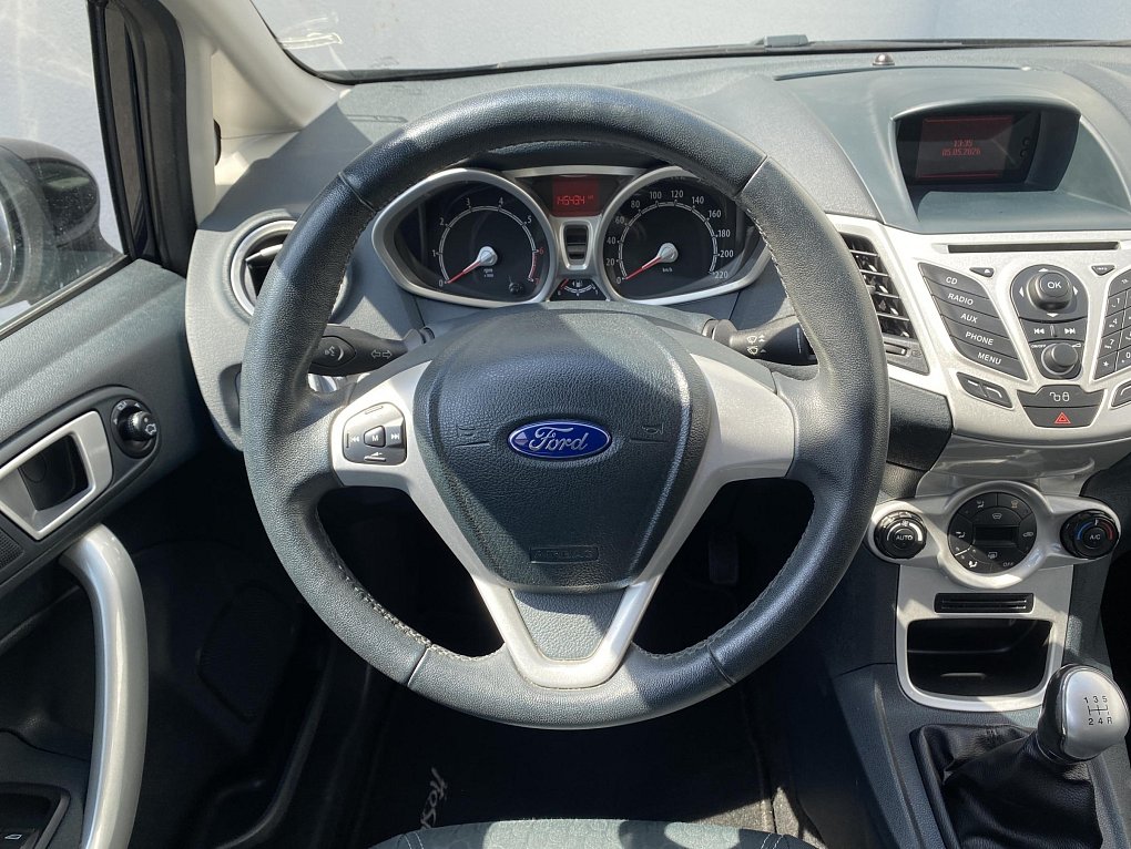 Ford Fiesta 1.4i Titanium