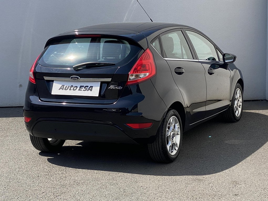 Ford Fiesta 1.4i Titanium