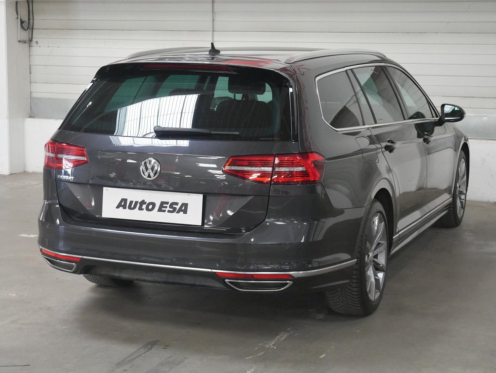 Volkswagen Passat 2.0 TDi 