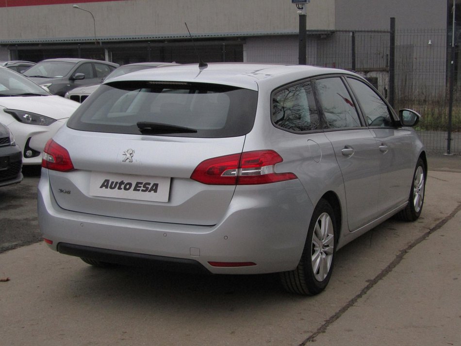 Peugeot 308 1.6 HDi 