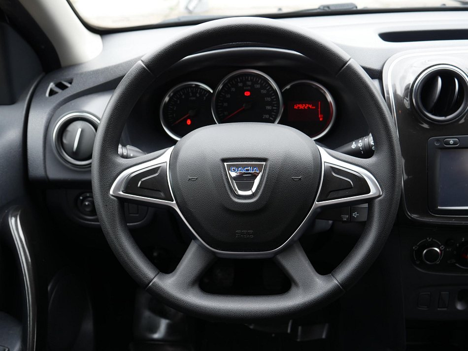 Dacia Sandero 1.0i 