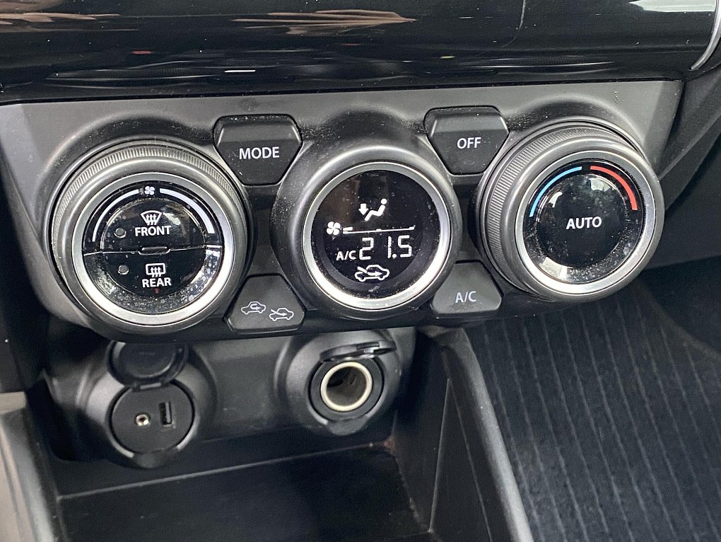 Suzuki Swift 1.2i Elegance Hybrid