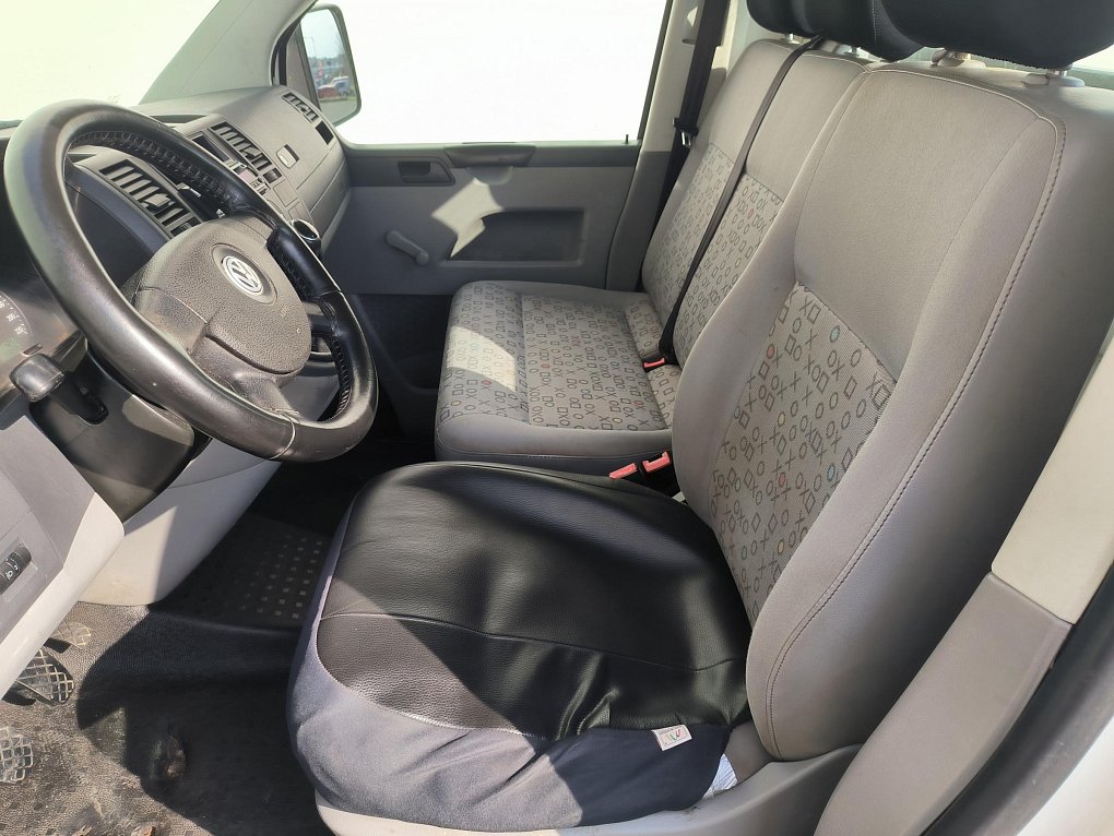 Volkswagen Transporter 1.9TDi  VALNÍK