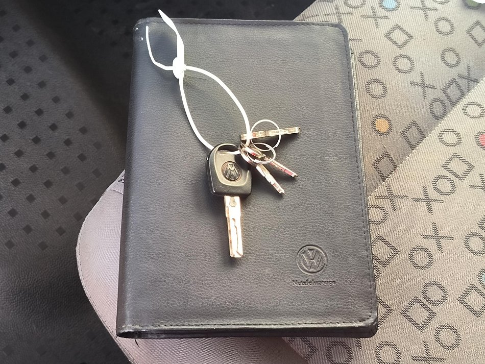 Volkswagen Transporter 1.9TDi  VALNÍK