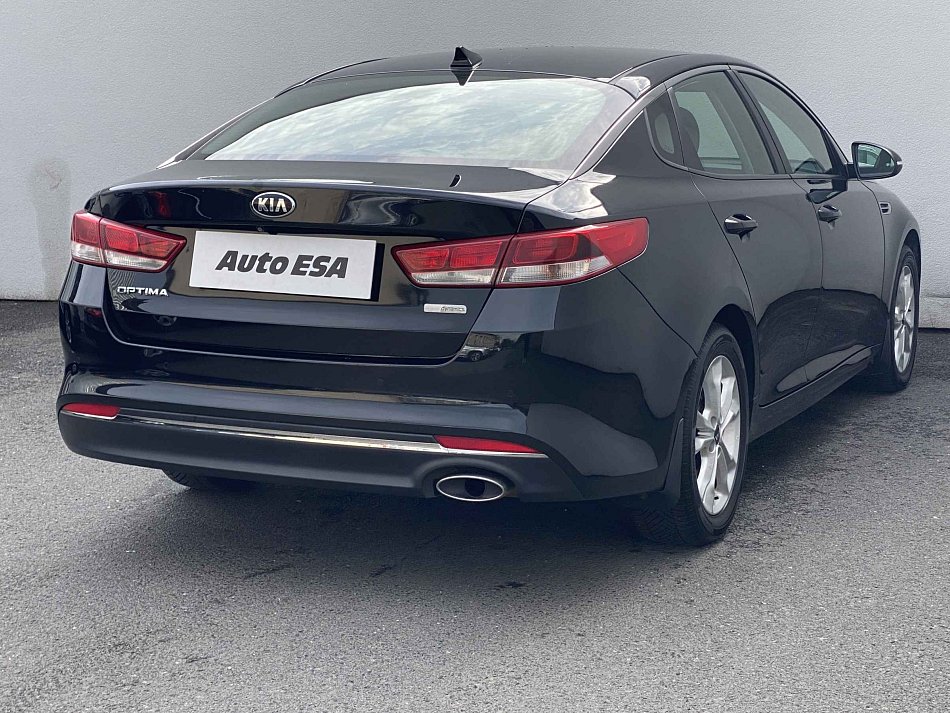 Kia Optima 1.7 CRDi 