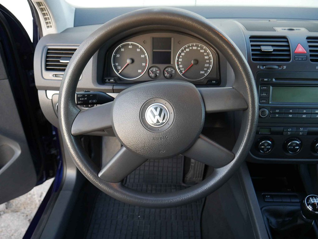 Volkswagen Golf 1.6 i 