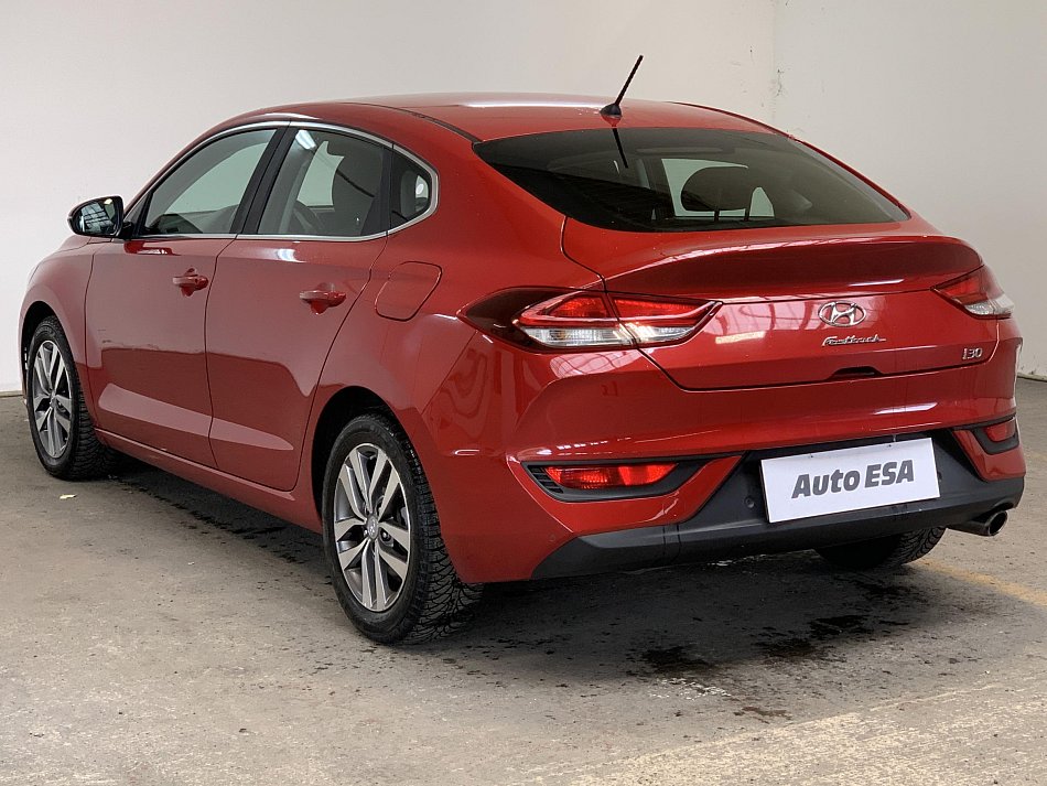 Hyundai I30 1.4T-GDi 