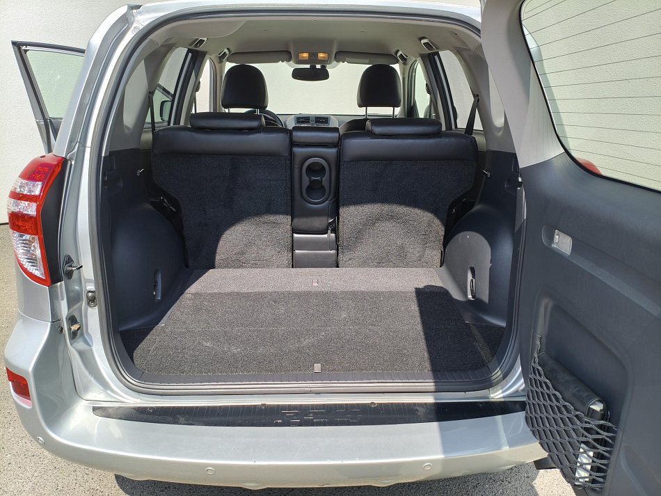 Toyota RAV4 2.0 VVTi  4WD