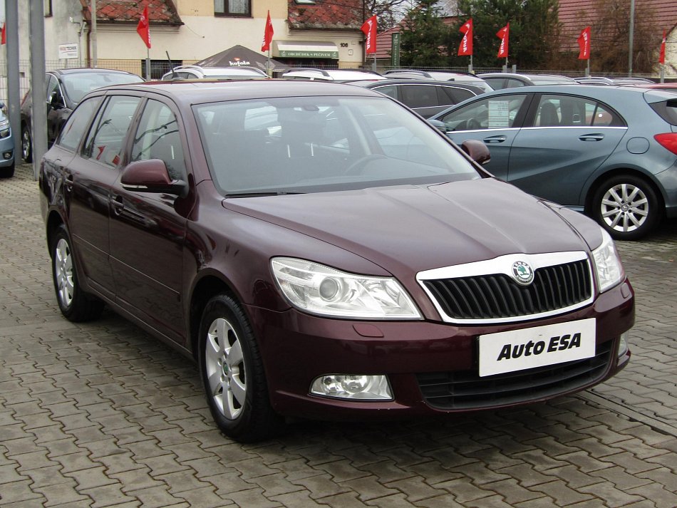Škoda Octavia II 2.0TDi Elegance