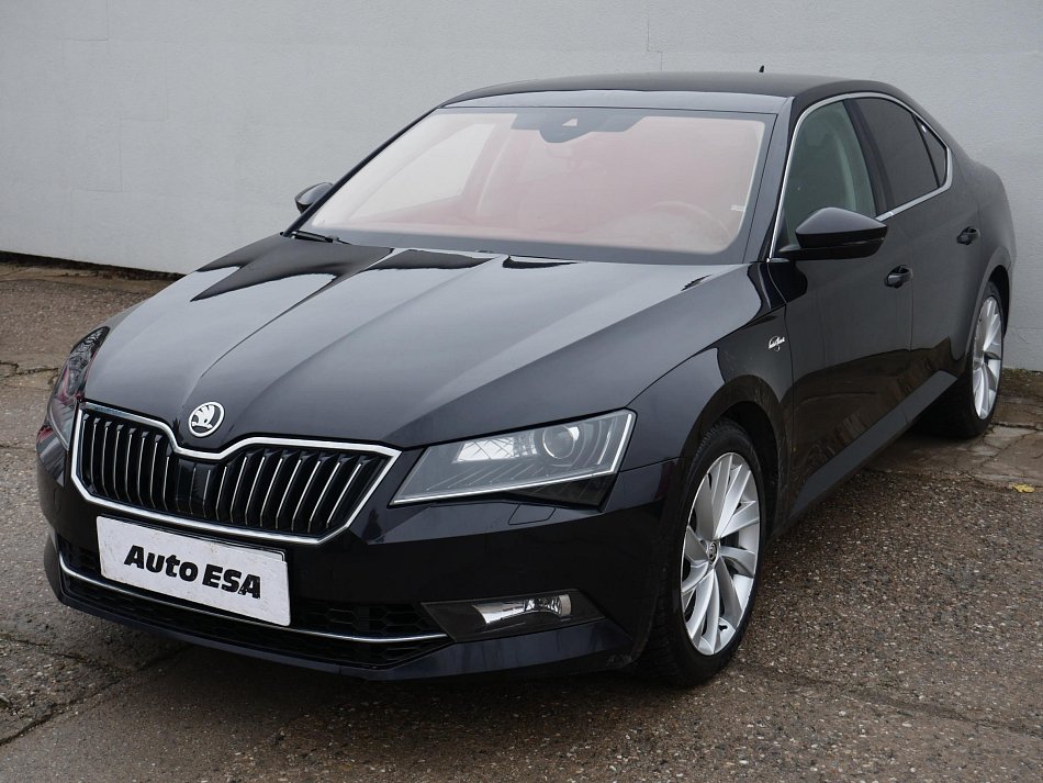 Škoda Superb III 2.0 TSi  4x4