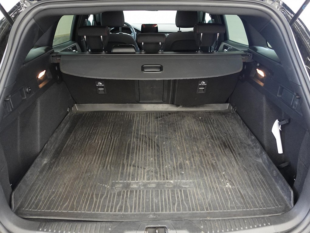 Ford Focus 1.0EB ST-Line