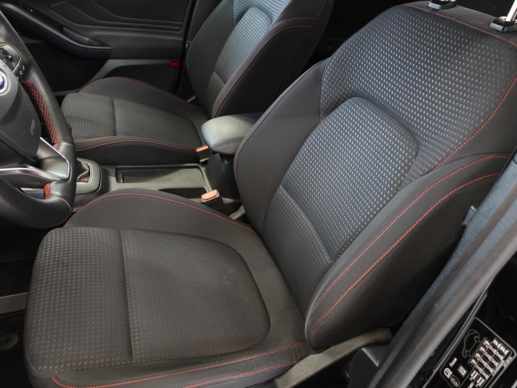 Ford Focus 1.0EB ST-Line