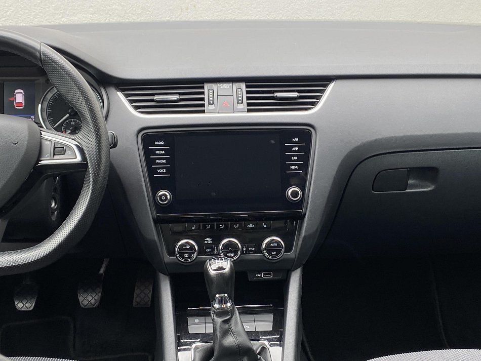 Škoda Octavia III 1.6 TDi Style