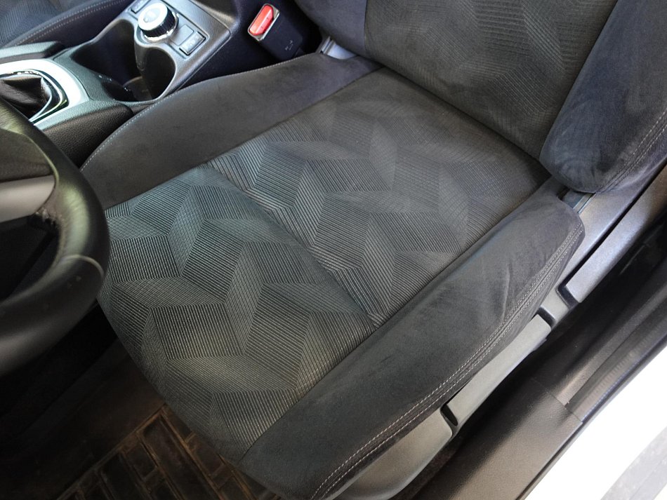 Nissan X-Trail 1.6dCi  4x4