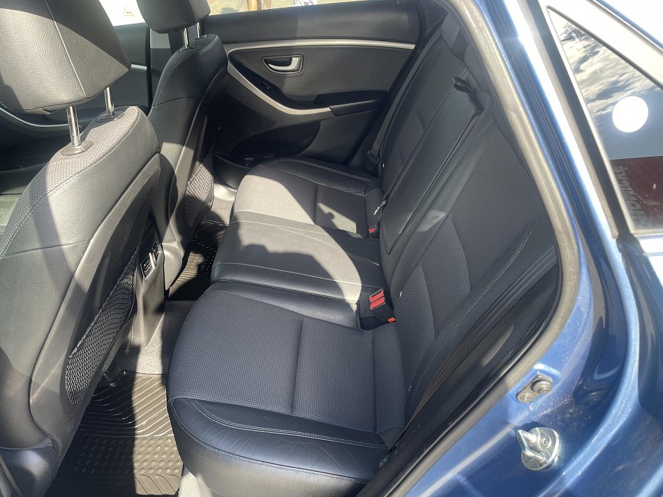 Hyundai I30 1.6 CRDi 