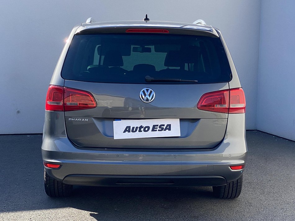 Volkswagen Sharan 2.0 TDi Style