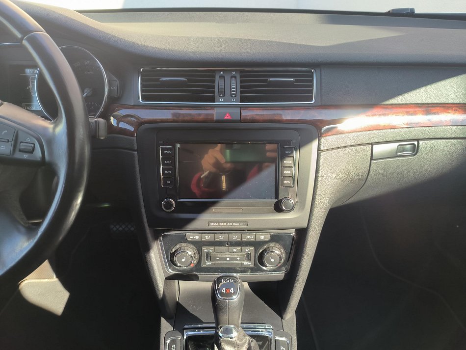 Škoda Superb II 2.0 TDi Style