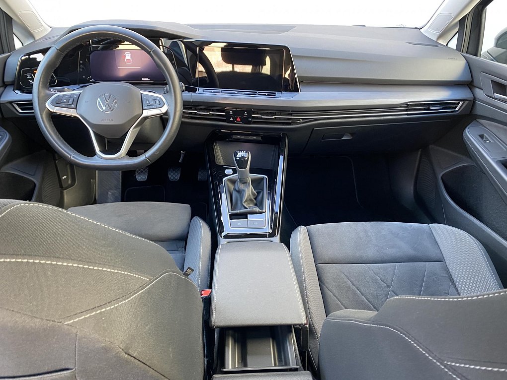 Volkswagen Golf 1.5 TSi Style