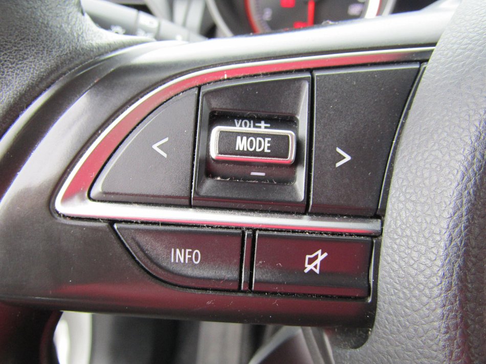 Suzuki Swift 1.2i Premium