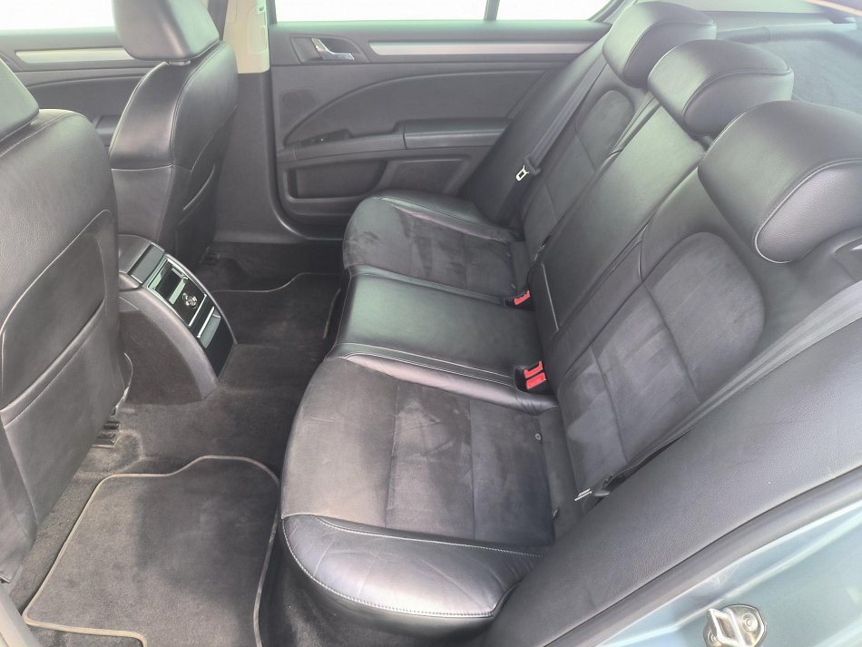 Škoda Superb II 3.6 FSi Elegance 4x4