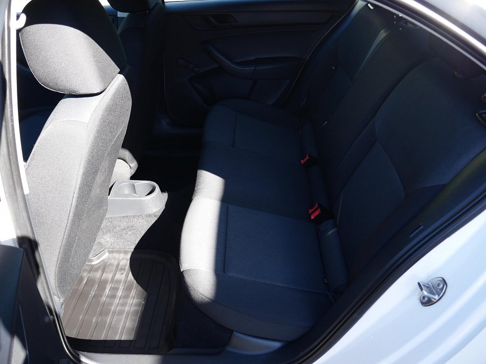 Škoda Rapid 1.2 TSI Active